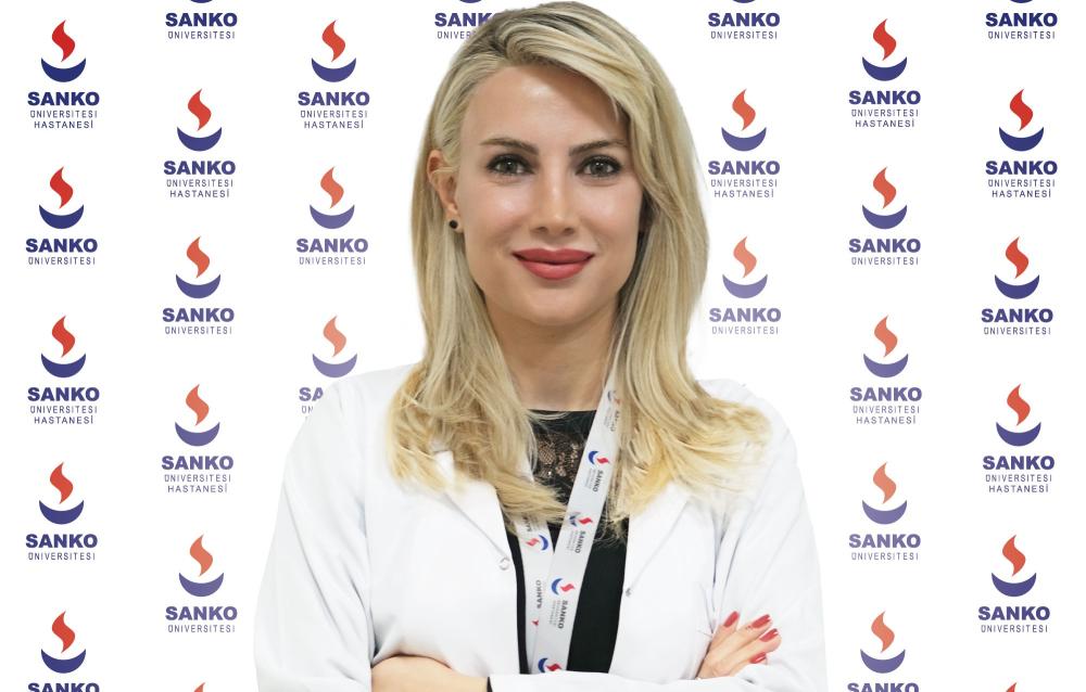 Diyetisyen Berk'ten Hızlı Zayıflama Uyarısı: "Şok Diyetlerle Sağlığınızı Riske Etmeyin"
